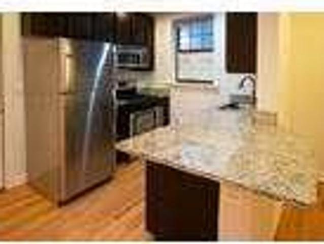 House for rent in Chicago, Cook County