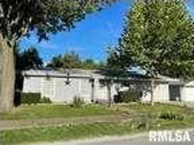 House for rent in Christopher