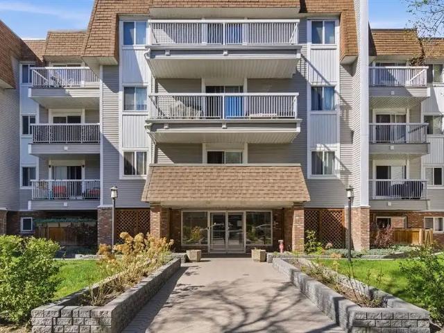 Condo for rent in Northwest, Alberta