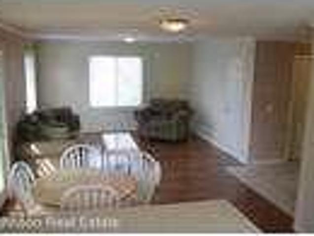 House for rent in Fairfield, Iowa
