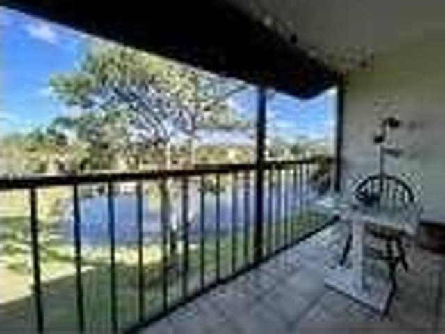 House for rent in Greenacres