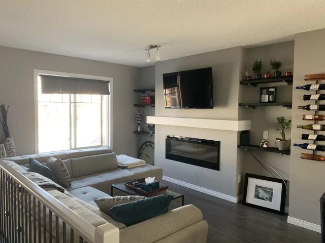 House for rent in Wedgewood, Alberta