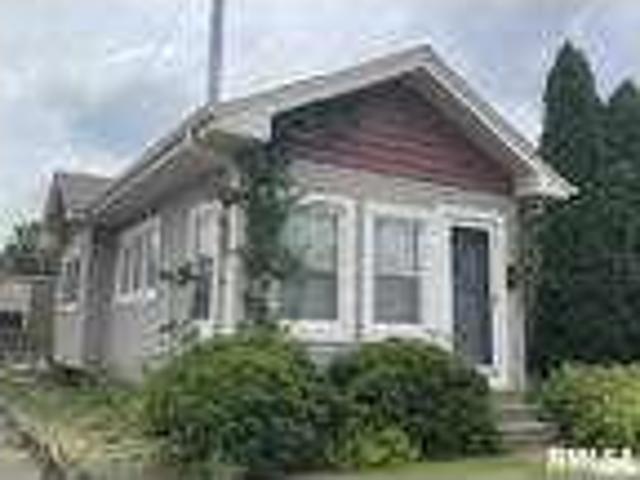 House for rent in Moline, Illinois