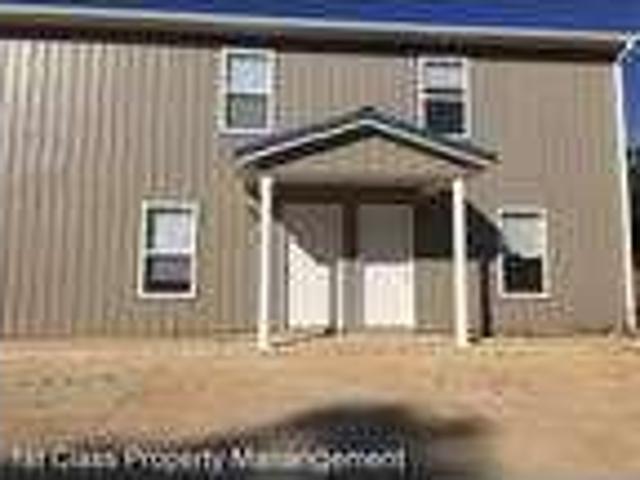 House for rent in Poplar Bluff, Butler County