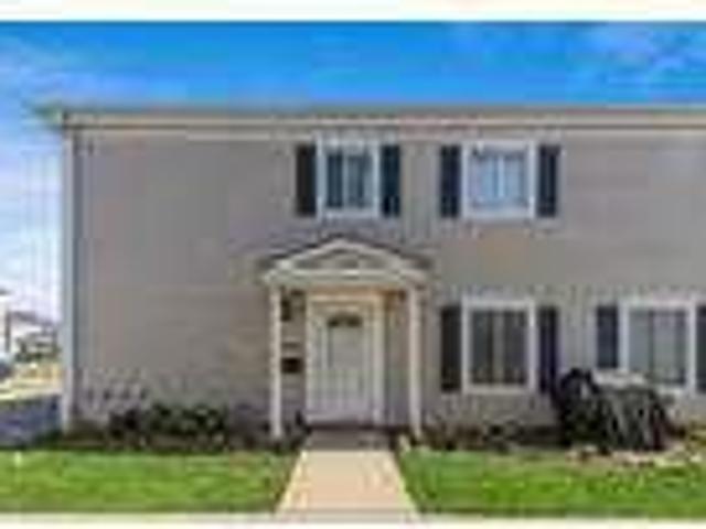 House for rent in Prospect Heights, Illinois