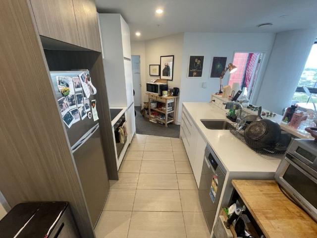 Apartment for rent in Newton, Auckland