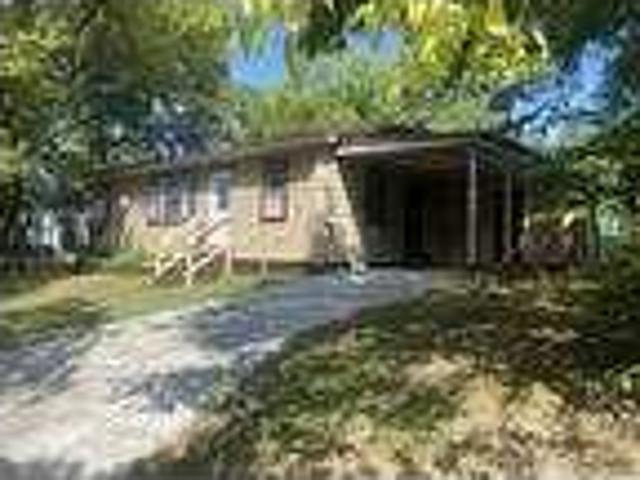 House for rent in Thayer, Missouri