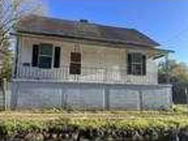 House for rent in Mchenry, Illinois