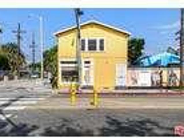 House for rent in Canoga Park, California