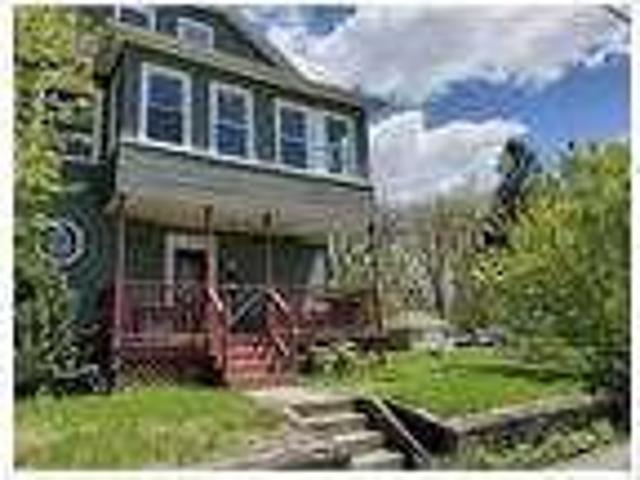 House for rent in Webster, Massachusetts
