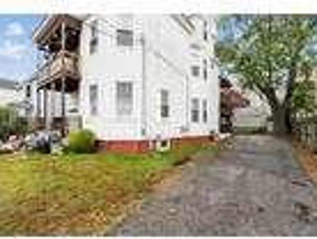 House for rent in West Warwick, Kent County