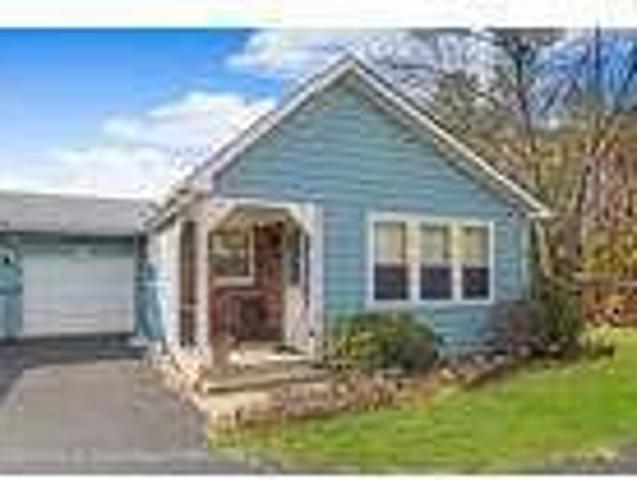 House for rent in Whiting, Indiana