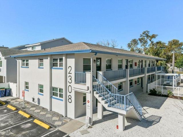 Apartment for sale in Indian Rocks Beach, Florida