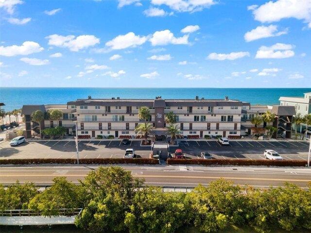 Condo for sale in Indian Rocks Beach, Florida
