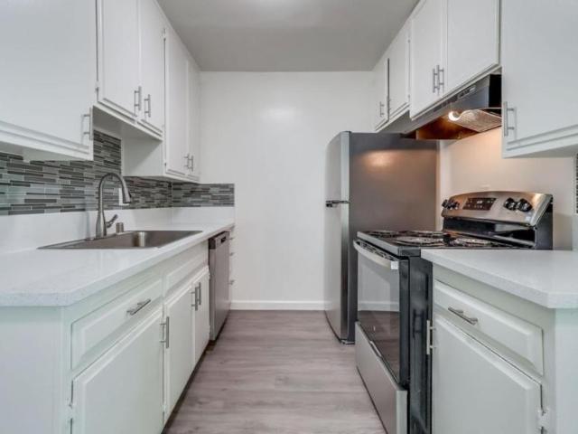 Condo for rent in Inglewood, Los Angeles County