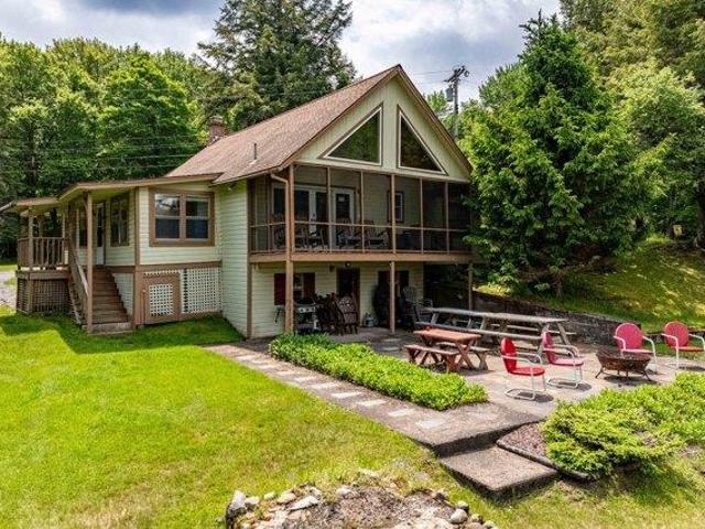 House for sale in Inlet