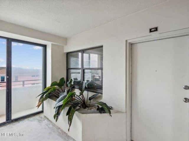 Condo for rent in Jacksonville Beach