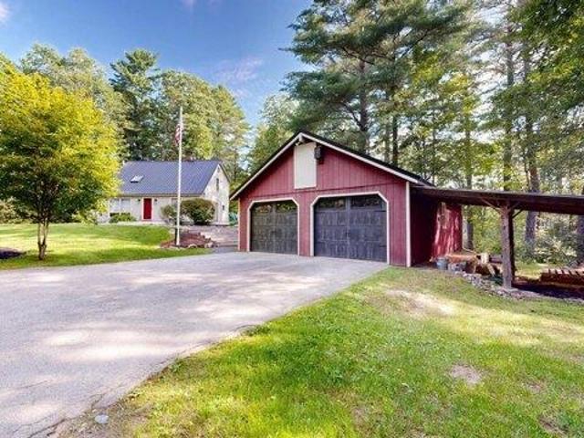 House for sale in Jefferson, Maine