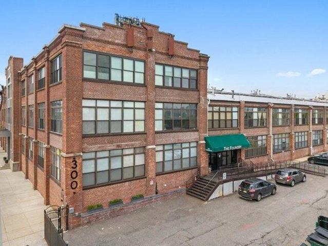 Condo for sale in Communipaw, Jersey City