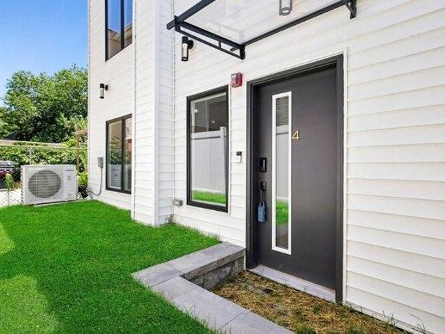 Condo for sale in Hudson, New Jersey