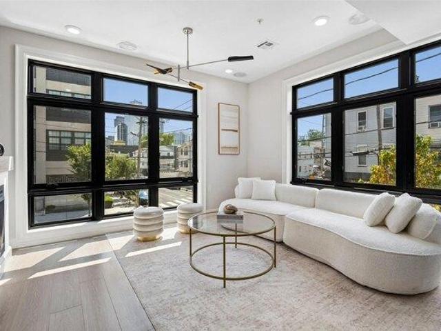 Condo for sale in Hudson, New Jersey