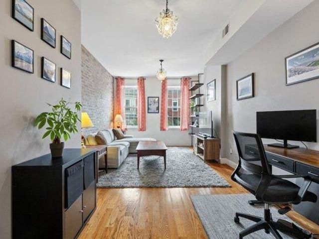 Condo for sale in Hudson, New Jersey