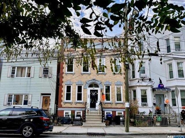 Condo for sale in The Heights, Jersey City