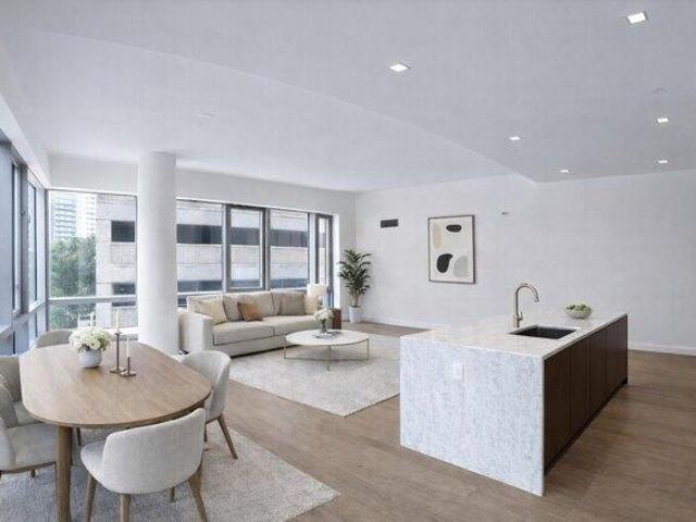 Condo for sale in Hudson, New Jersey