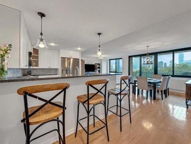 Condo for sale in Hudson, New Jersey