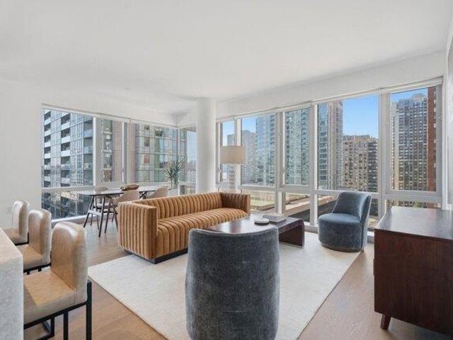 Condo for sale in Hudson, New Jersey