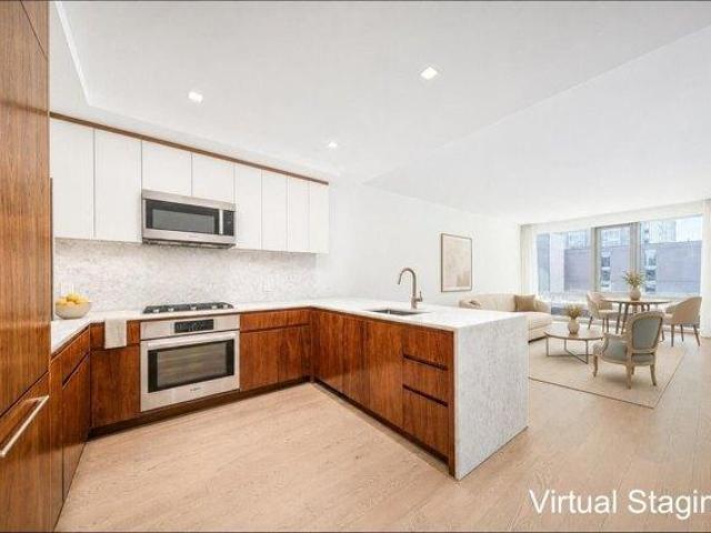 Condo for sale in Hudson, New Jersey