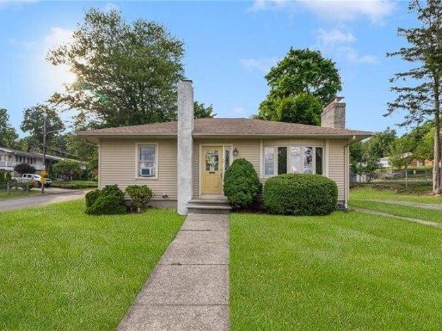 House for sale in Johnston, Rhode Island