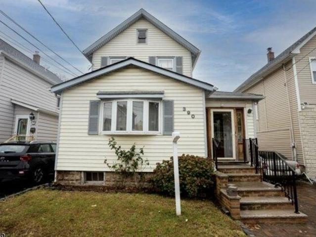 House for sale in Hudson, New Jersey