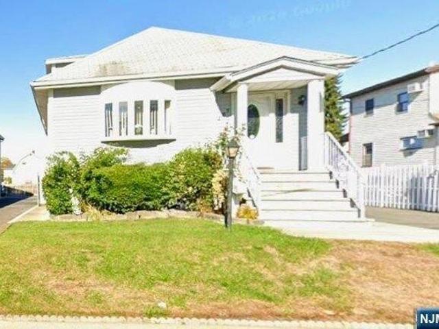 House for sale in Hudson, New Jersey
