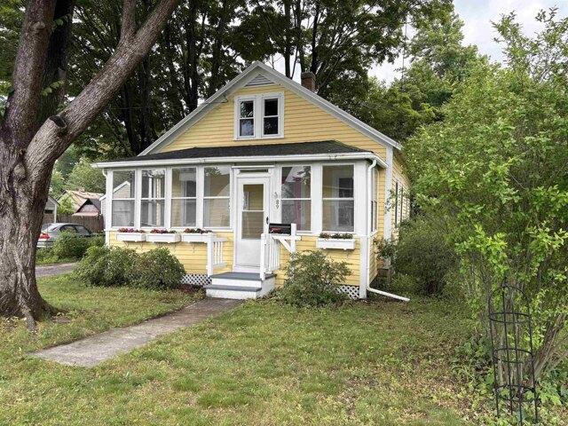 House for sale in New Hampshire