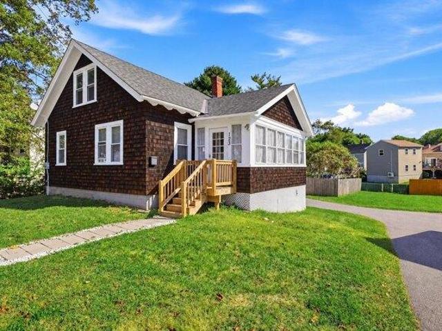 House for sale in New Hampshire
