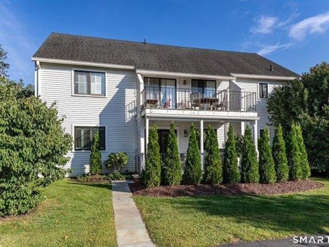 Condo for sale in Kent, Connecticut