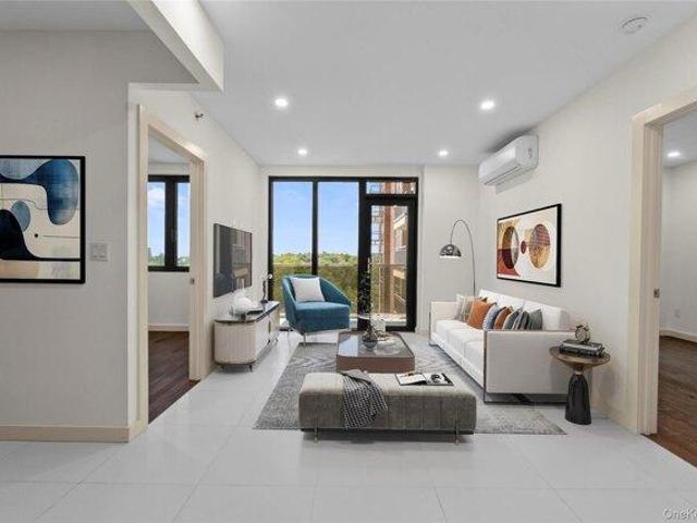 Condo for sale in Queens, Arverne