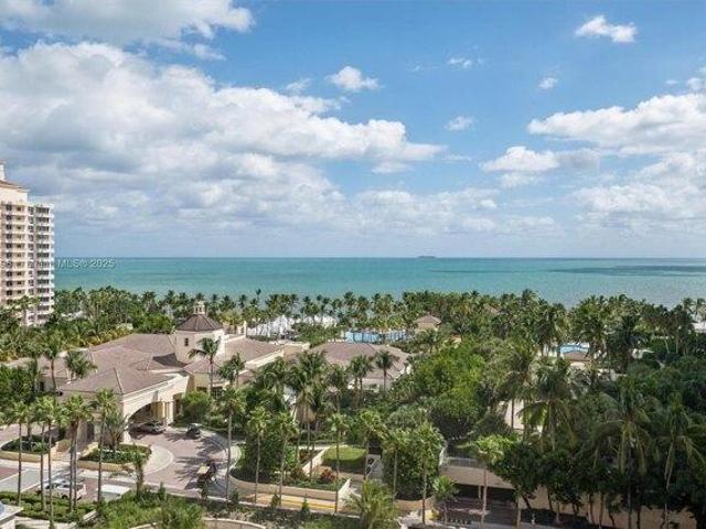 Condo for sale in Key Biscayne, Florida