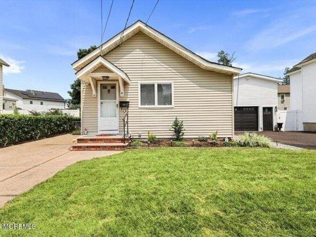 House for sale in Monmouth, New Jersey
