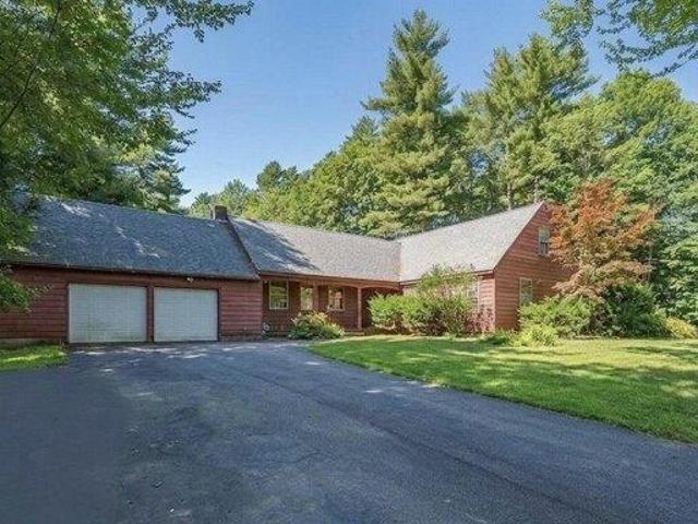 House for sale in New Hampshire
