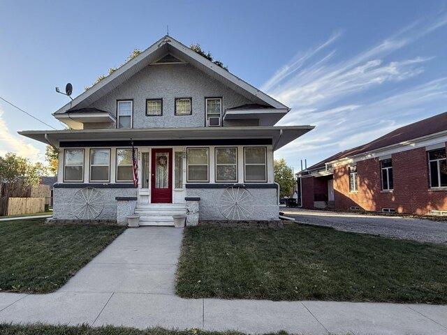 House for sale in La Porte City, Black Hawk County