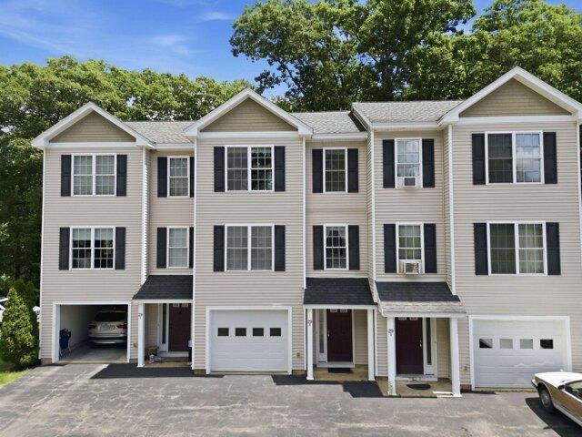 House for sale in New Hampshire