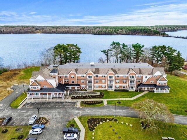 Condo for sale in Lakeville, Massachusetts