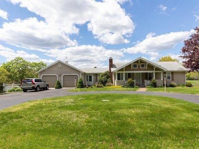 House for sale in Lakeville, Massachusetts