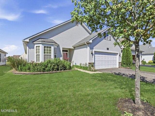 House for sale in Lakewood, New Jersey