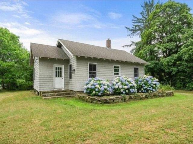 House for sale in South Lancaster, Massachusetts
