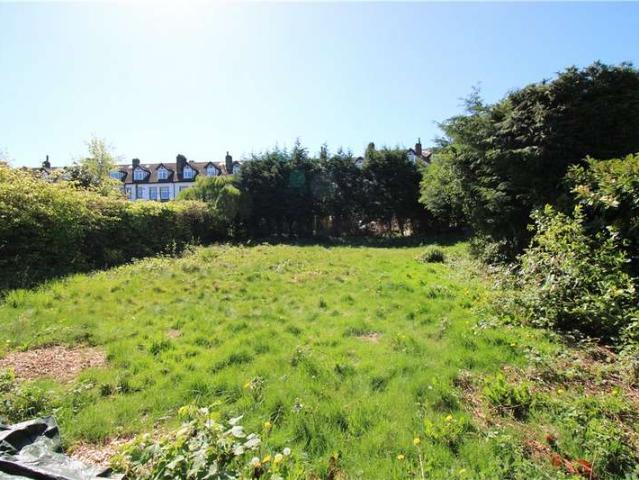 Land for sale in Ben Rhydding, Ilkley