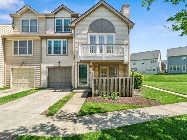 Condo for sale in Laurel Condo for sale in Laurel