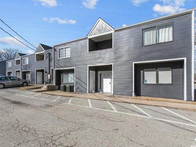Condo for sale in Lawrence